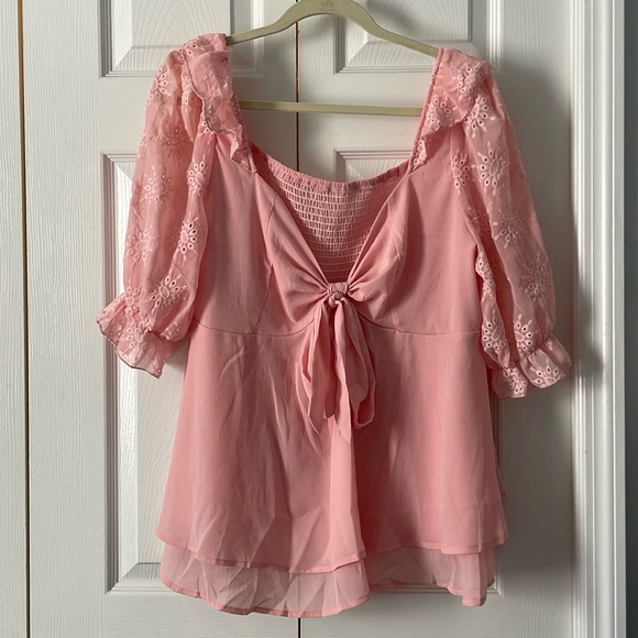 EVALESS Sweetheart Neck Blouse - Picture 1 of 3